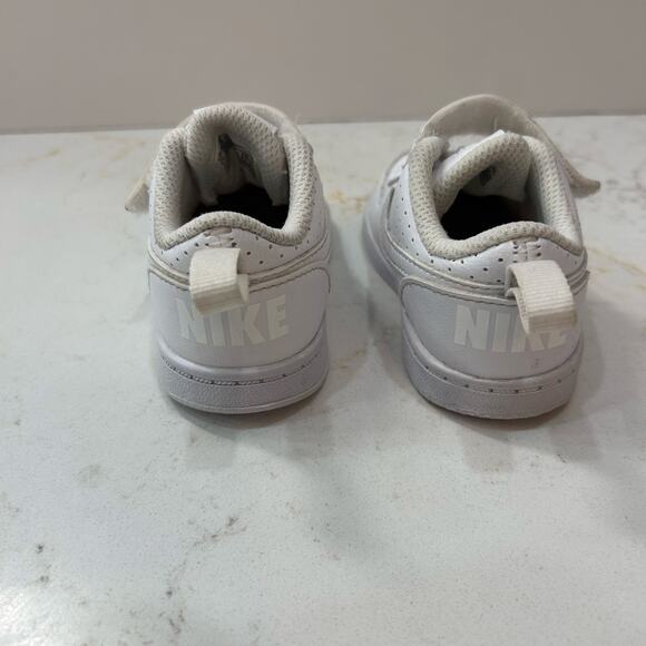 Nike Infant Shoes White Size 4C - Picture 2 of 5
